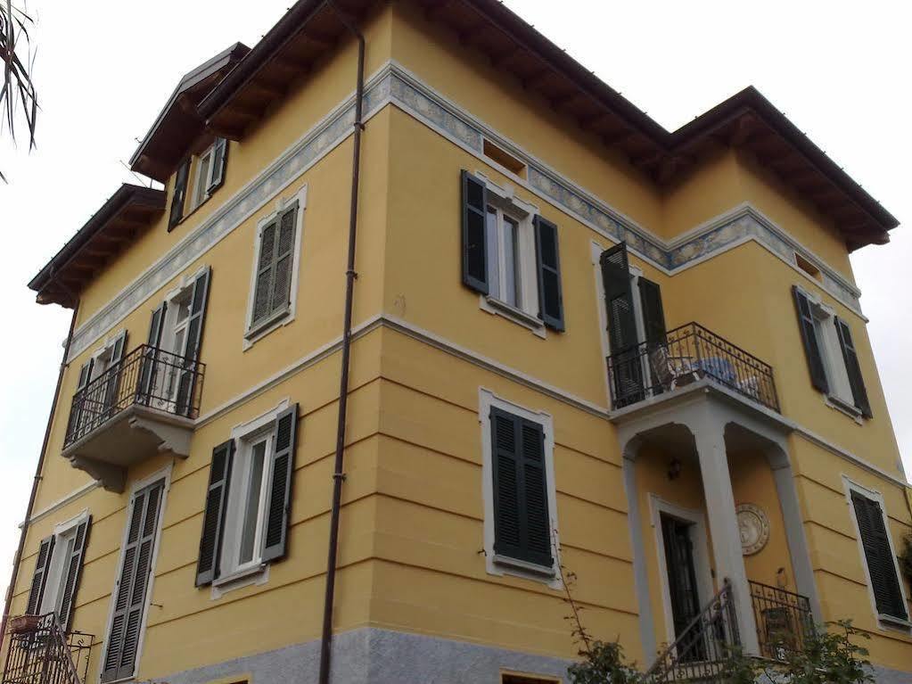 Villa Stefy Dervio Exterior photo